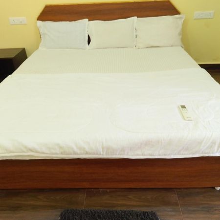 One Love Guest House Morjim Dış mekan fotoğraf