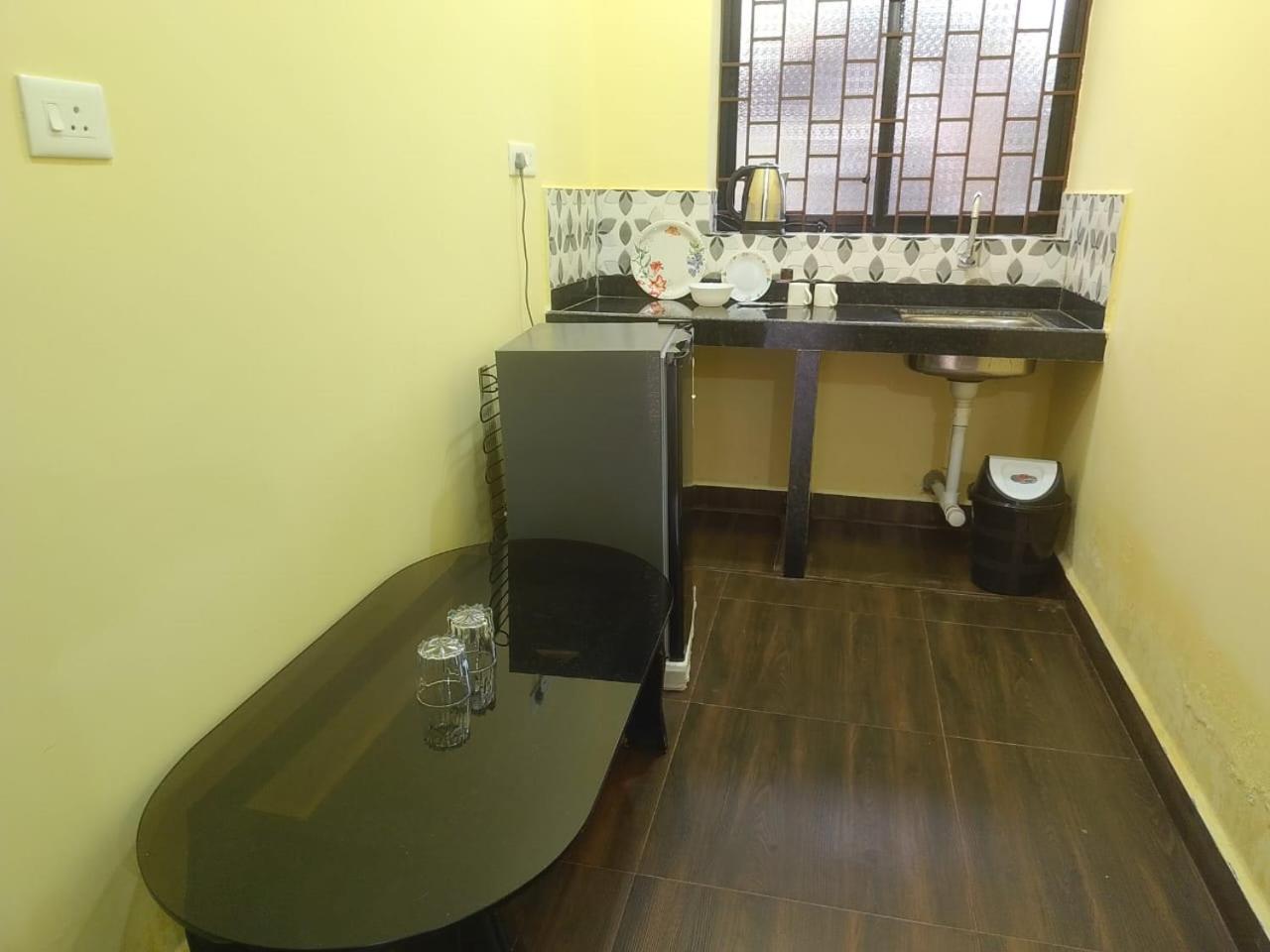 One Love Guest House Morjim Dış mekan fotoğraf