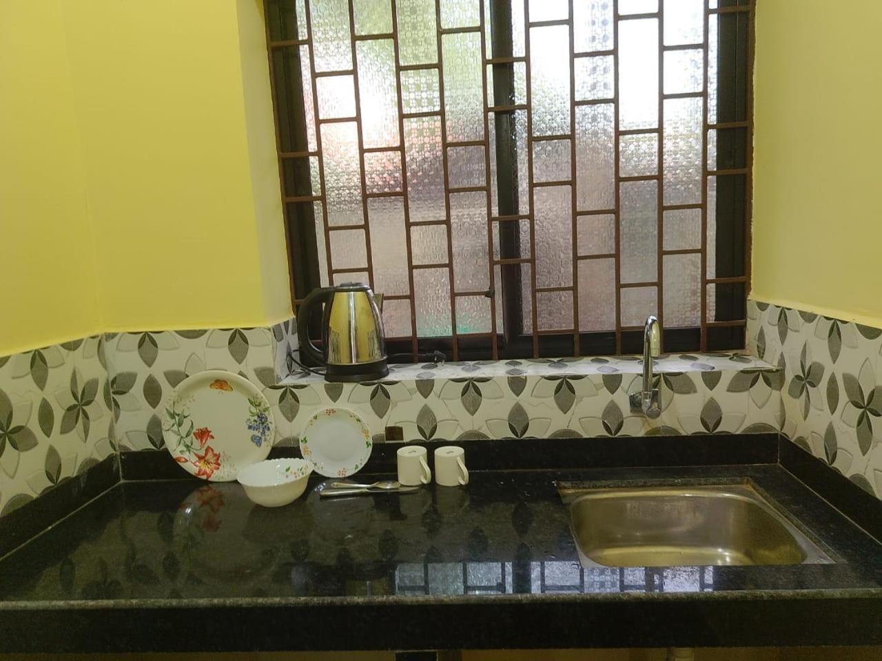 One Love Guest House Morjim Dış mekan fotoğraf