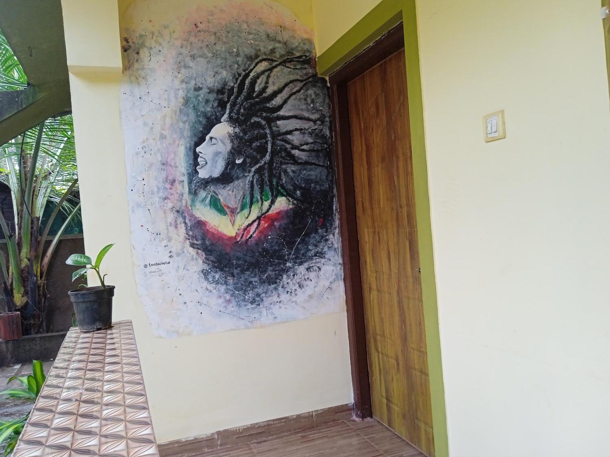 One Love Guest House Morjim Dış mekan fotoğraf