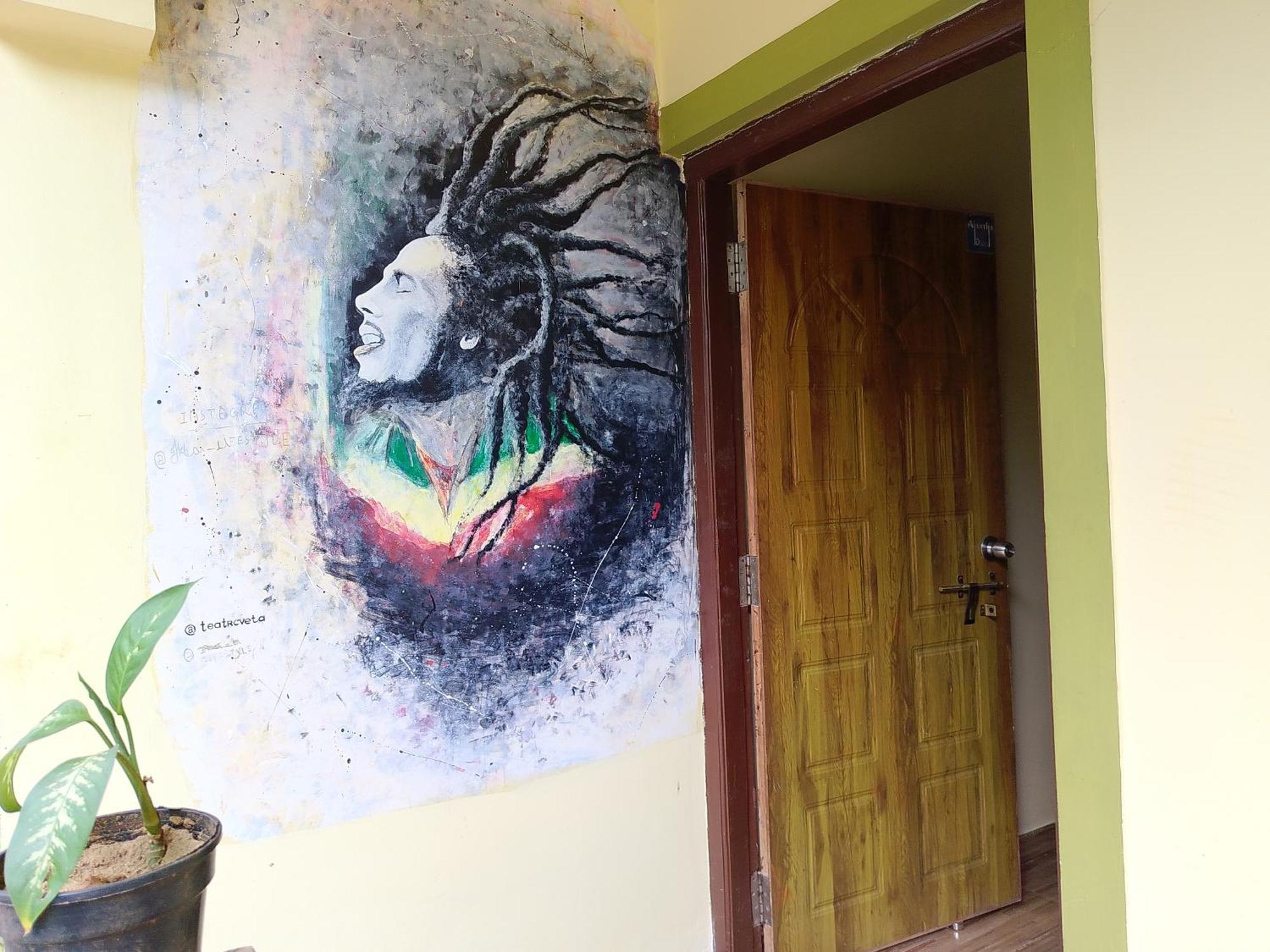 One Love Guest House Morjim Dış mekan fotoğraf