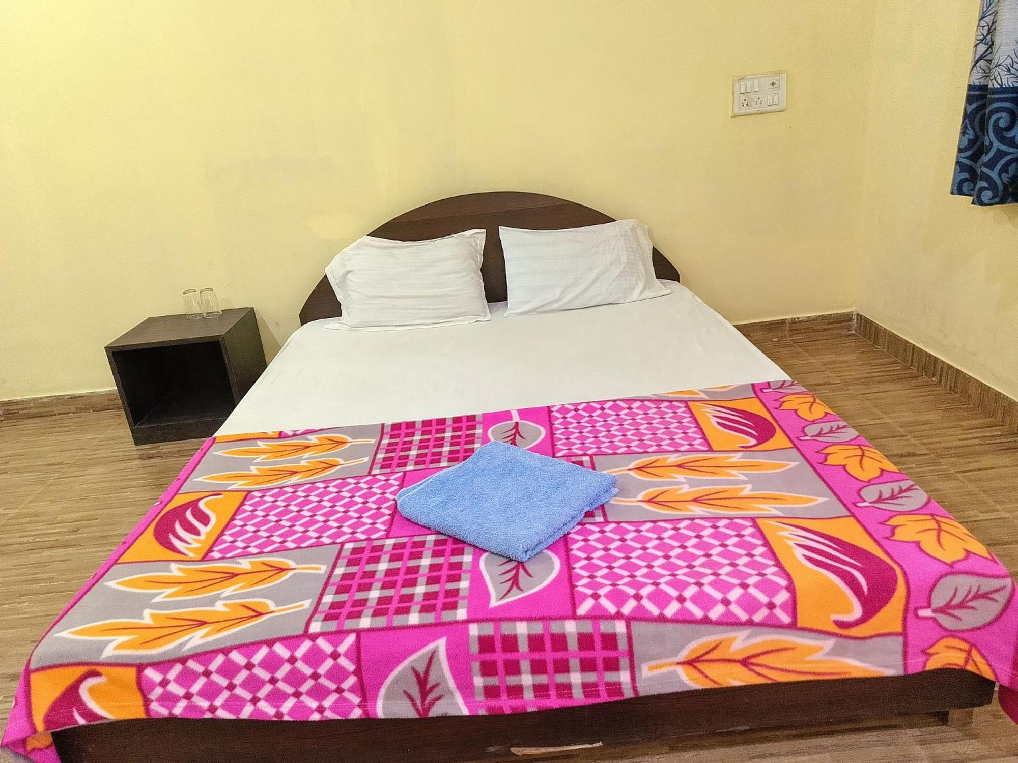 One Love Guest House Morjim Dış mekan fotoğraf