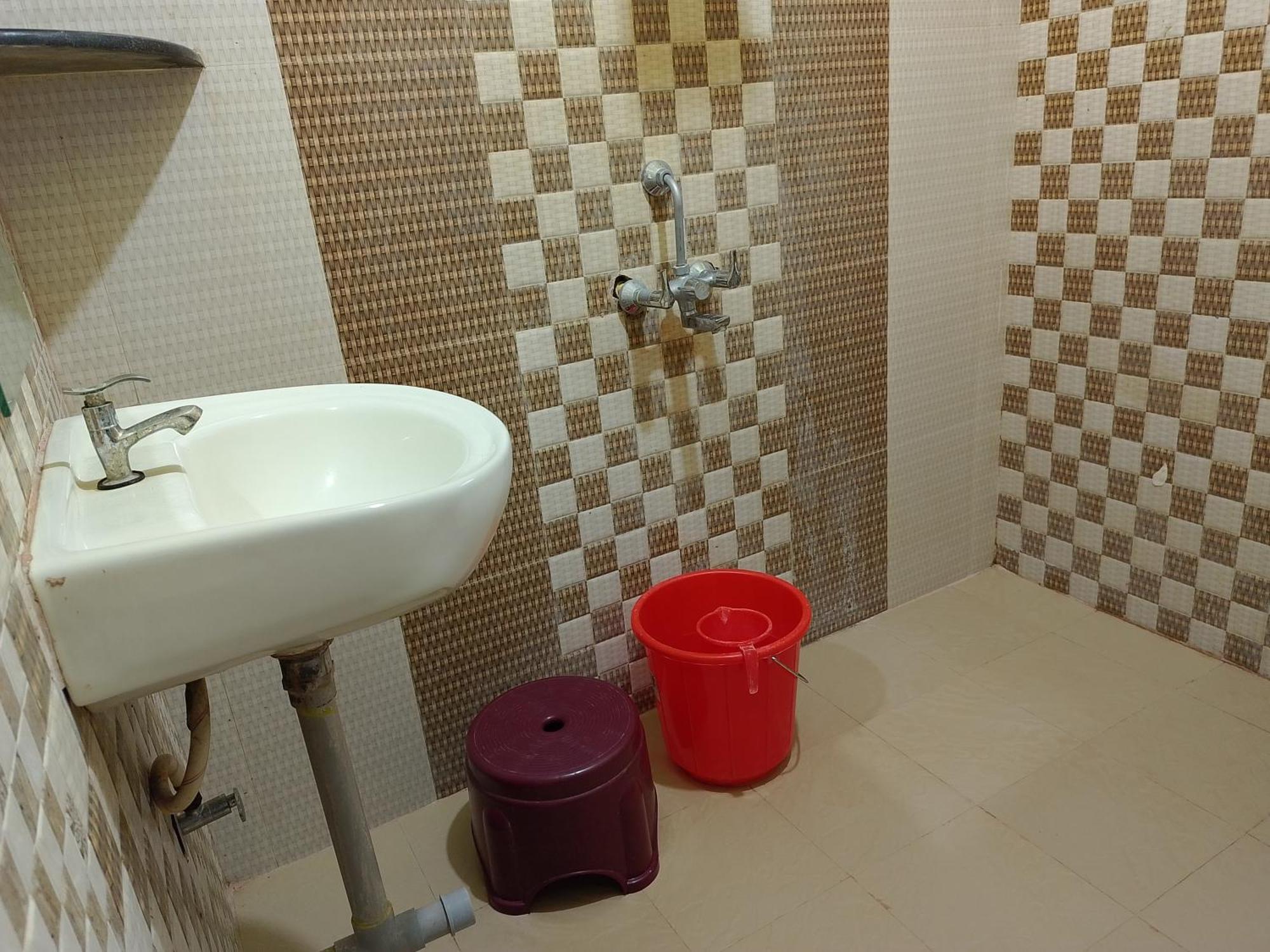 One Love Guest House Morjim Dış mekan fotoğraf