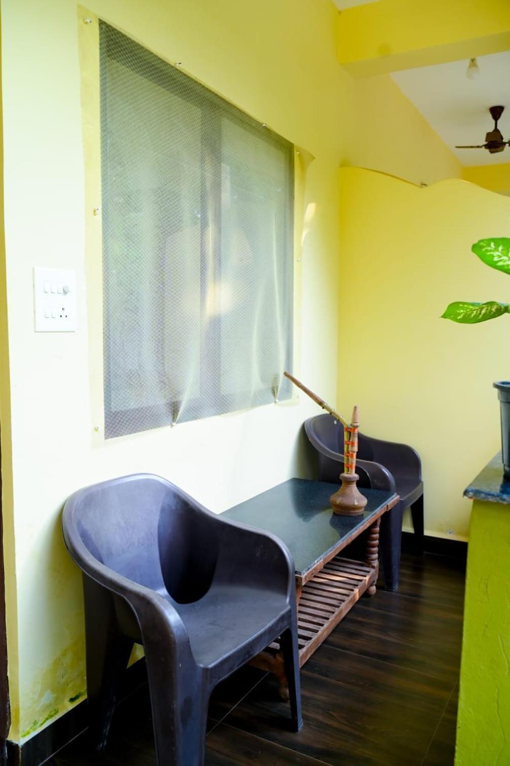 One Love Guest House Morjim Dış mekan fotoğraf