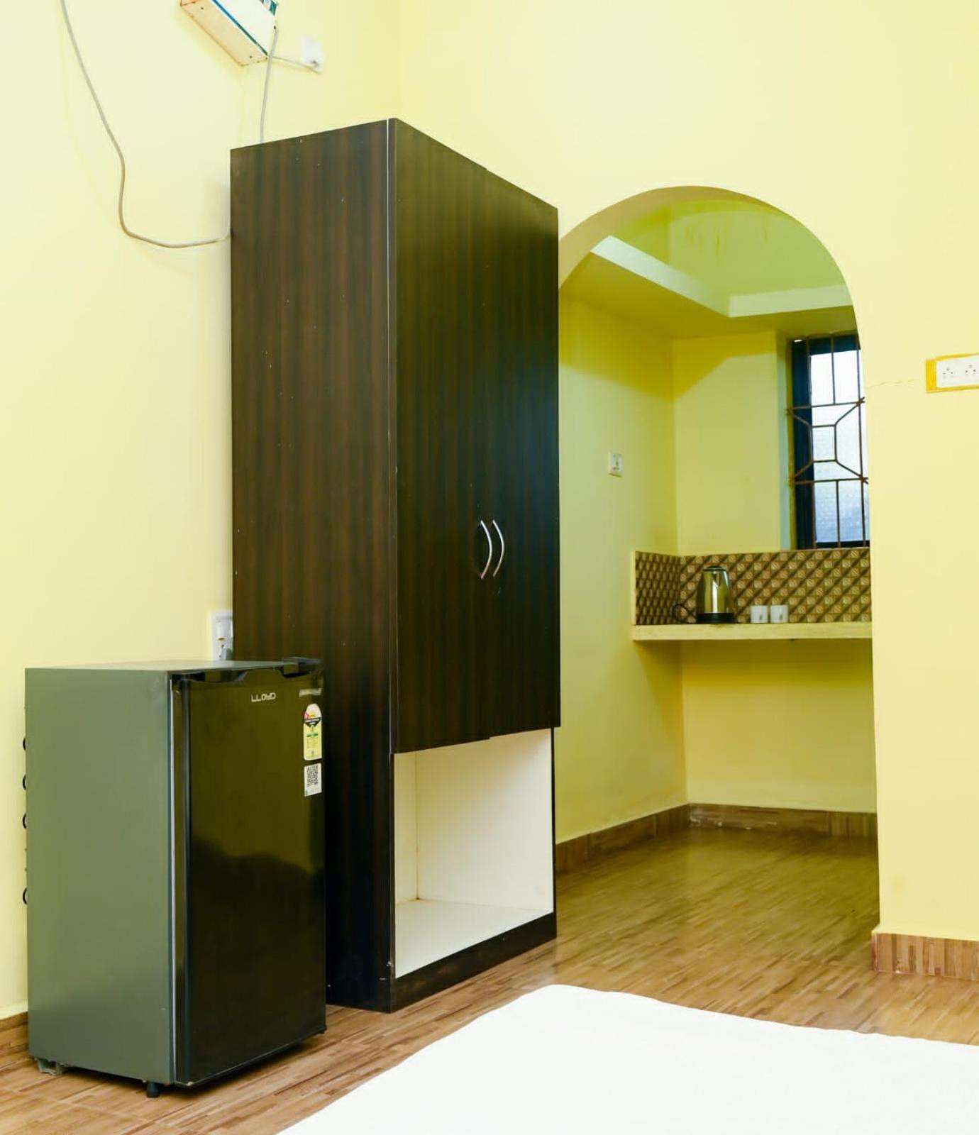 One Love Guest House Morjim Dış mekan fotoğraf